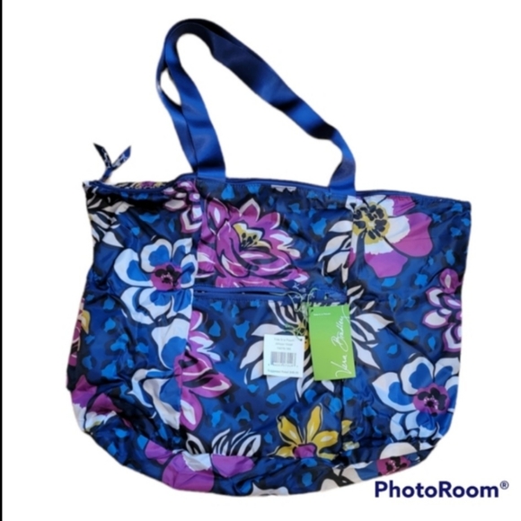 Vera Bradley Handbags - NWT Vera Bradley Large Fold Up Tote